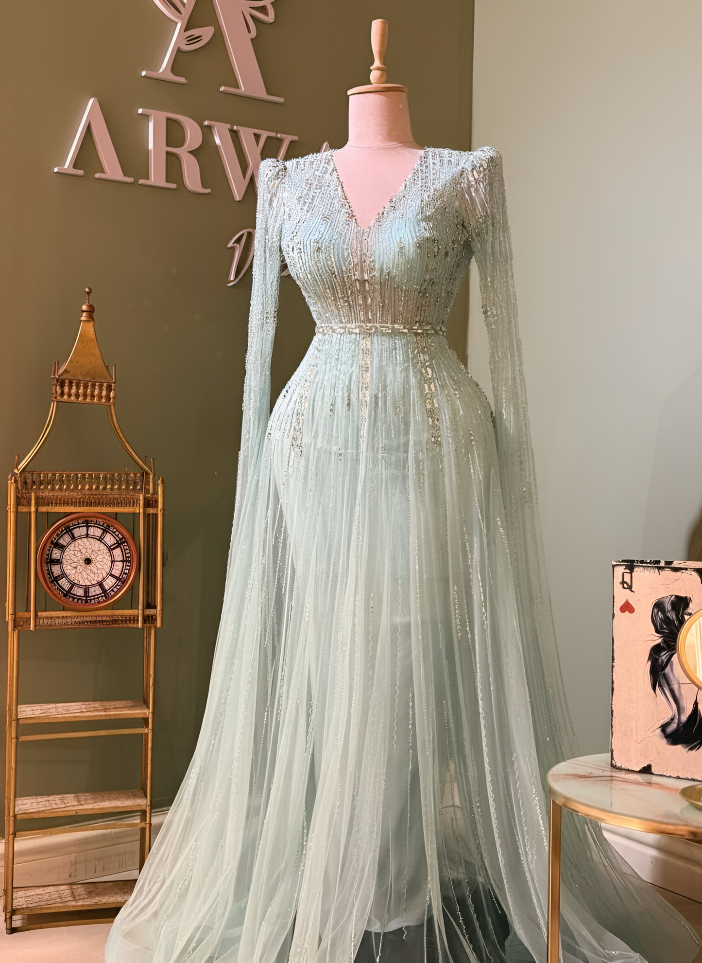 فستان مينت رويال