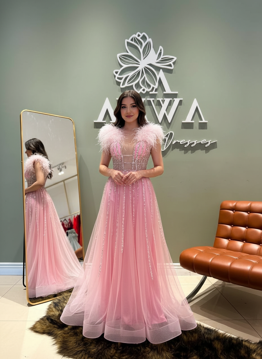 فستان أنيق من ريش الورد