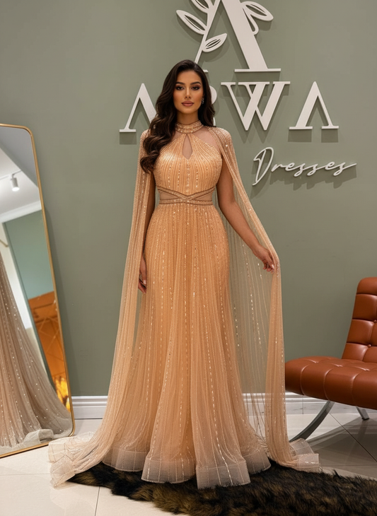 فستان الهالة الذهبية