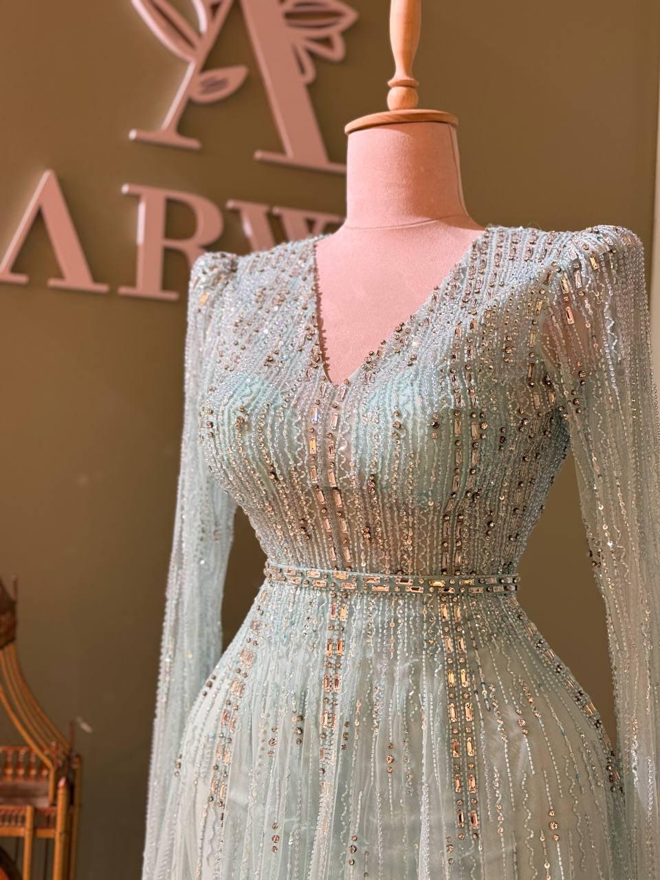 فستان مينت رويال